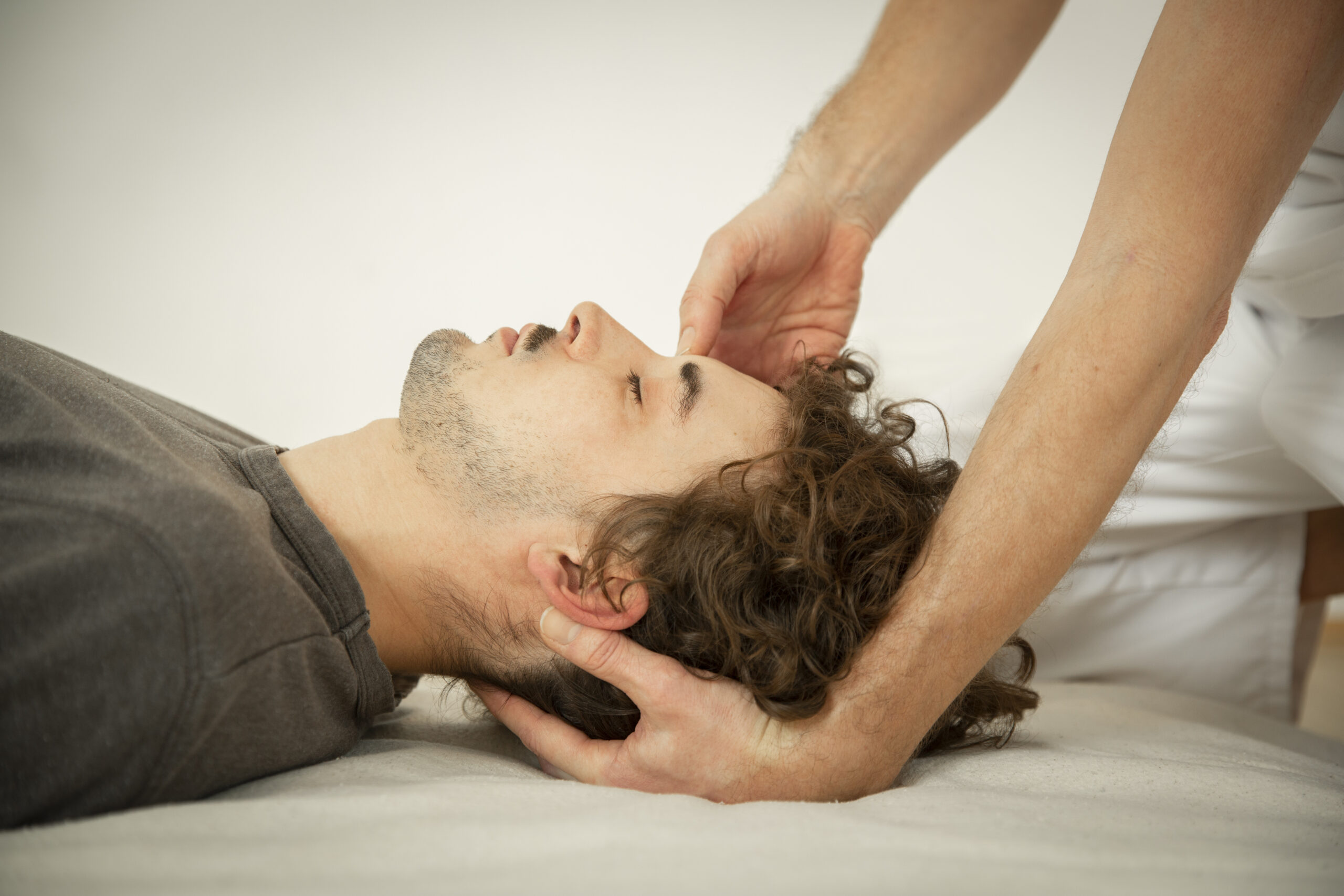 Portraitaufnahmen Carl Ludwig Huebsch Februar 2021* Übertragung von einfachen Nutzungsrechten an Carl Ludwig Hübsch zur Verwendung für eigene Werbezwecke (Print, online, social Media). Eine kommerzielle Weitergabe an Dritte ist nicht vorgesehen. Das Recht zur Zweitverwertung verbleibt bei der Urheberin.