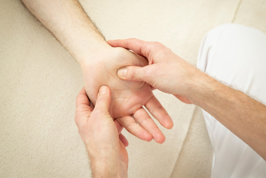 Portraitaufnahmen Carl Ludwig Huebsch Februar 2021* Übertragung von einfachen Nutzungsrechten an Carl Ludwig Hübsch zur Verwendung für eigene Werbezwecke (Print, online, social Media). Eine kommerzielle Weitergabe an Dritte ist nicht vorgesehen. Das Recht zur Zweitverwertung verbleibt bei der Urheberin.